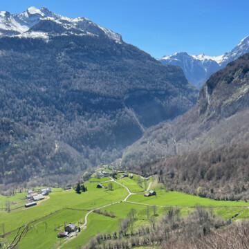 Vue sur le hameau de Goust