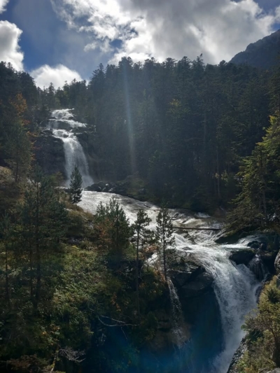 Photo by Frédéric Tronville in Pont D'Espagne, Cauterets. May be an image of waterfall and text.